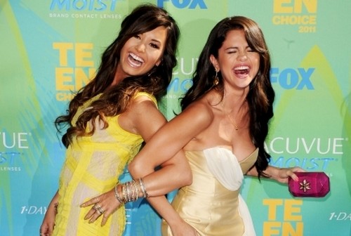 Selena Gomez e Demi Lovato in passato grandissime amiche si sono ritrovate 