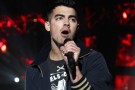 Joe Jonas, Fastlife in uscita oggi!